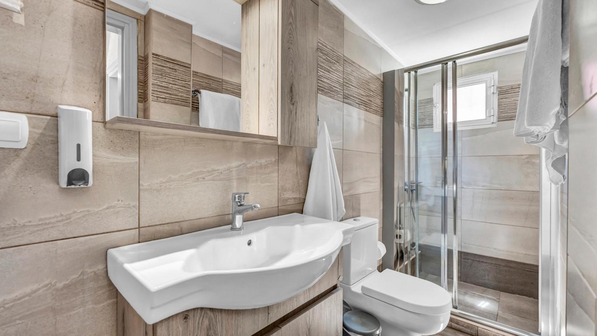 Evina Rooms & Suites Kokkini Hani Екстериор снимка