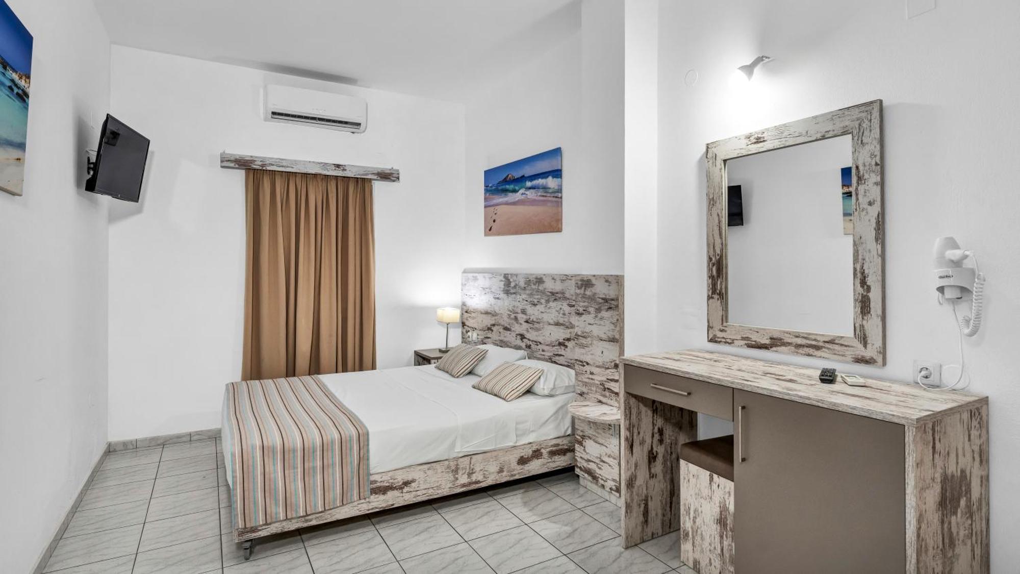 Evina Rooms & Suites Kokkini Hani Екстериор снимка