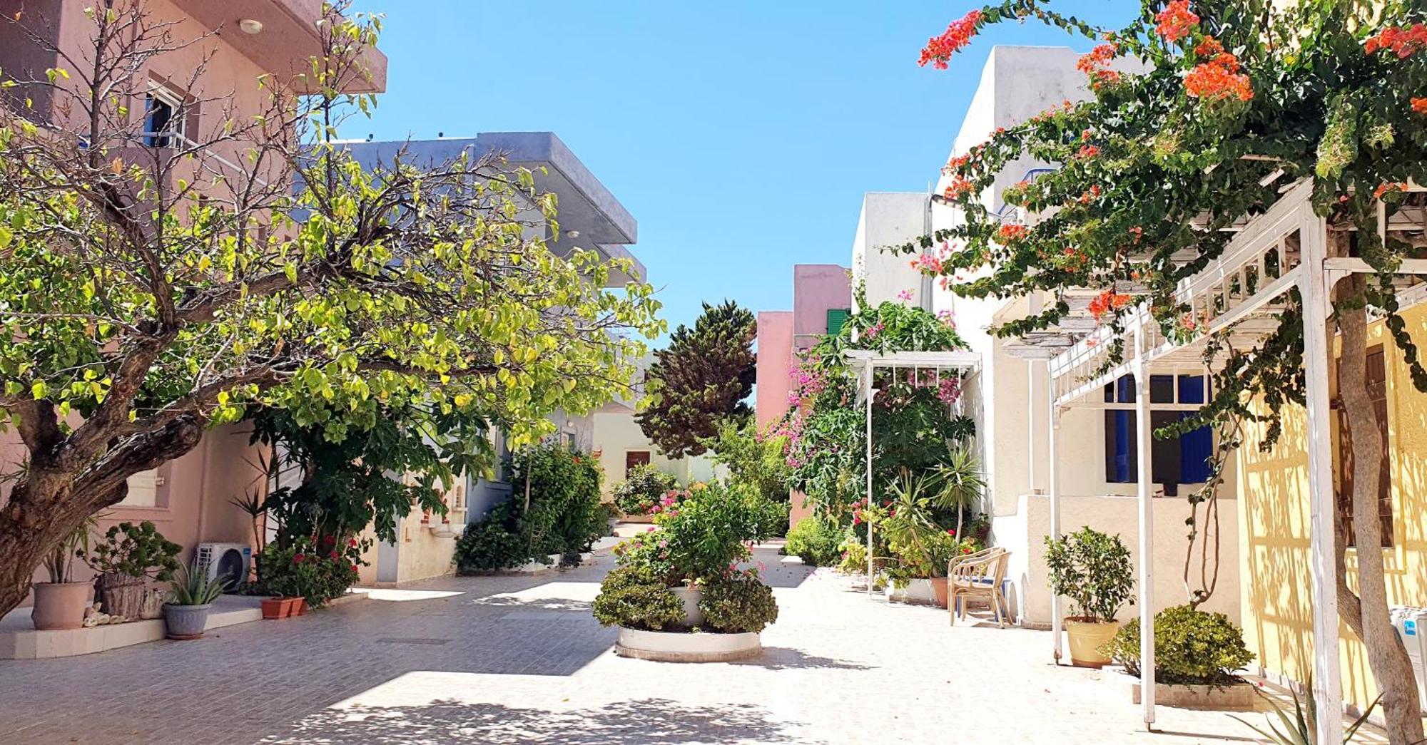 Evina Rooms & Suites Kokkini Hani Екстериор снимка